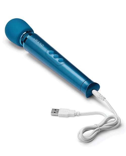 Cotr INC Le Wand Petite Rechargeable Massager Vibrators