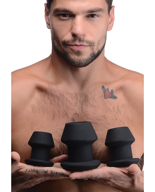 Master Series Gape-grommets 3 Piece Hollow Silicone Anal Dilator Set - Black